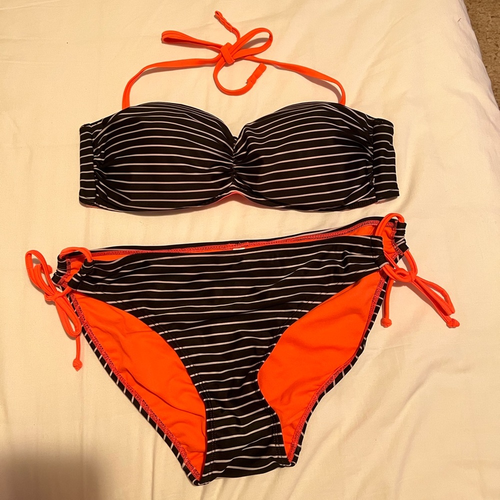La Vie En Rose Bikini (Striped)